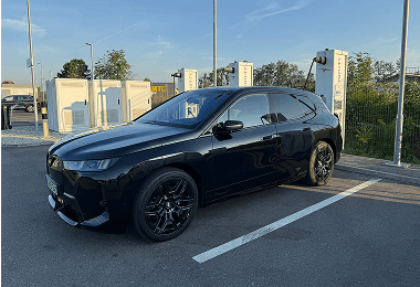 BMW iX xDrive60 on charger