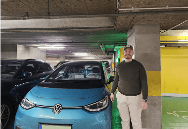 Parkl Developer Mark Nasztor with his car